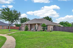 3002 Silver Springs Way, Rowlett, TX 75089 - Photo 2