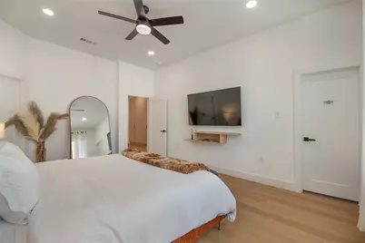 7336 Flyers Way, Dallas, TX 75235 - Photo 16