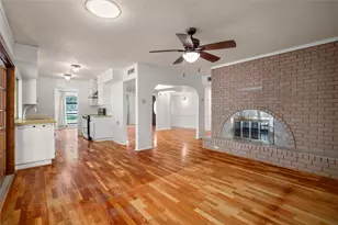 2801 Clover Valley Dr, Garland, TX 75043 - Photo 6