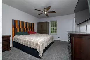 300 Broadway St, Whitesboro, TX 76273 - Photo 16