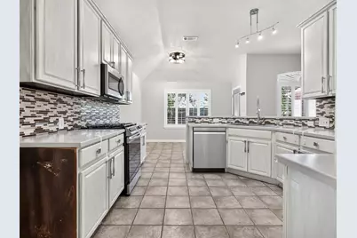 1049 Broken Spoke Drive, Little Elm, TX 75068 - Photo 8