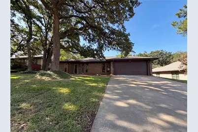 5804 Ridge Drive, Arlington, TX 76016 - Photo 1