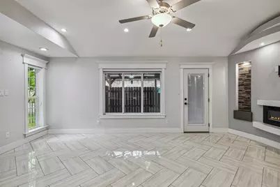 10207 Shelburne Drive, Dallas, TX 75227 - Photo 4