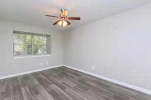 3001 Jane Ln, Haltom City, TX 76117 - Photo 6