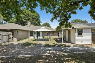 3805 Sunhill Dr, Greenville, TX 75402 - Photo 30