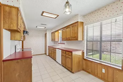 3805 Sunhill Drive, Greenville, TX 75402 - Photo 12