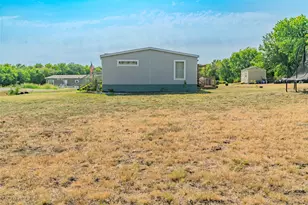 5024 Dove St, Greenville, TX 75401 - Photo 4
