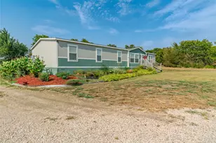 5024 Dove St, Greenville, TX 75401 - Photo 2