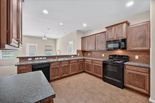 14911 Riverside Dr, Little Elm, TX 75068 - Photo 2