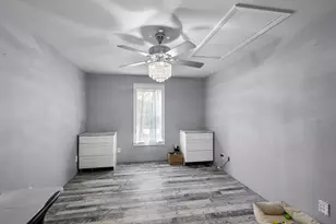 335 Ponderosa St, Bowie, TX 76230 - Photo 24