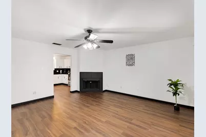 6437 Henco Drive, Fort Worth, TX 76119 - Photo 6