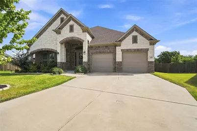 420 Wrangler Way, Waxahachie, TX 75167 - Photo 1