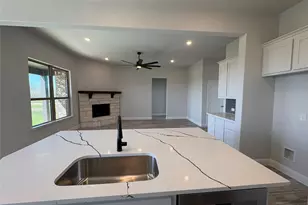 725 Windward Ct, Lowry Crossing, TX 75069 - Photo 16