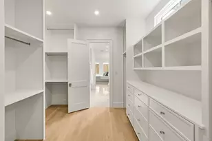 9866 Mixon Dr, Dallas, TX 75220 - Photo 24