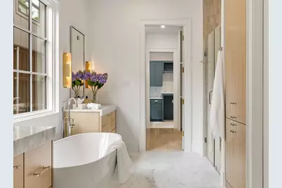 9866 Mixon Drive, Dallas, TX 75220 - Photo 20