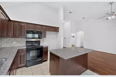 1208 Villa Paloma Boulevard, Little Elm, TX 75068 - Photo 12