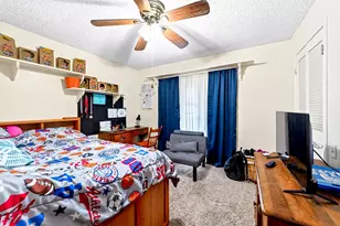 1022 Robin Rd, Oak Ridge, TX 75161 - Photo 12