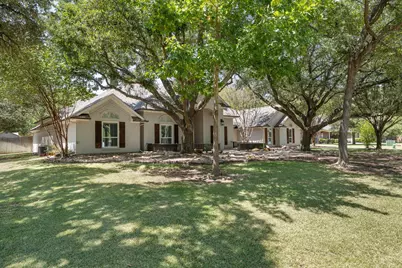 367 Elm Grove Circle, Waco, TX 76657 - Photo 2