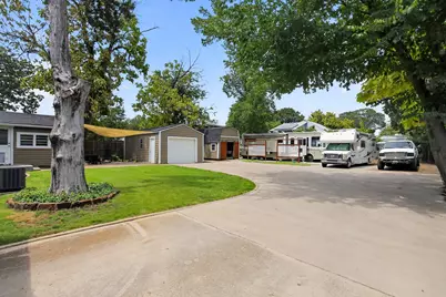 2811 Springdale Road, Fort Worth, TX 76111 - Photo 26