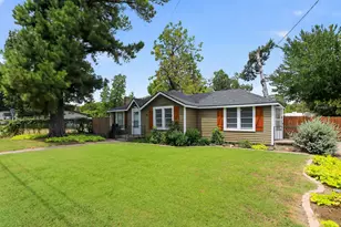 2811 Springdale Rd, Fort Worth, TX 76111 - Photo 2