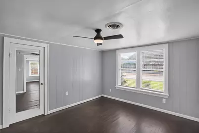 2811 Springdale Road, Fort Worth, TX 76111 - Photo 6