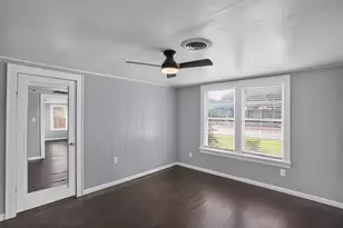 2811 Springdale Rd, Fort Worth, TX 76111 - Photo 6