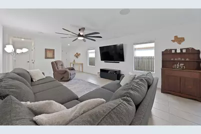 210 Harvest Street, Princeton, TX 75407 - Photo 10