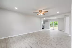 13634 Pyramid Dr, Farmers Branch, TX 75234 - Photo 4