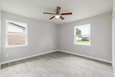 13634 Pyramid Drive, Farmers Branch, TX 75234 - Photo 16