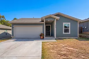 414 E Munson St, Denison, TX 75021 - Photo 2