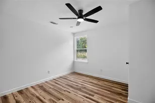 104 E Miller St, Whitewright, TX 75491 - Photo 26