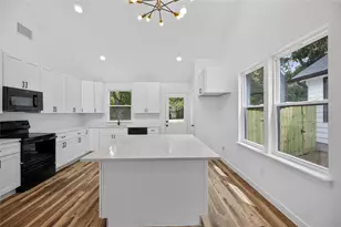 104 E Miller St, Whitewright, TX 75491 - Photo 12