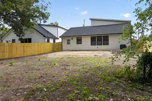 104 E Miller St, Whitewright, TX 75491 - Photo 36