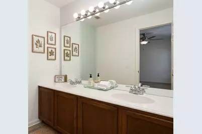 2219 Glacier Park Lane, Grand Prairie, TX 75050 - Photo 16