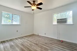 5429 Farnsworth Ave, Fort Worth, TX 76107 - Photo 8