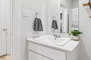 10544 Landry Blf Ln, Fort Worth, TX 76126 - Photo 24