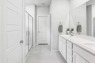 10544 Landry Blf Ln, Fort Worth, TX 76126 - Photo 20