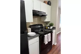 3001 Jane Ln, Haltom City, TX 76117 - Photo 8