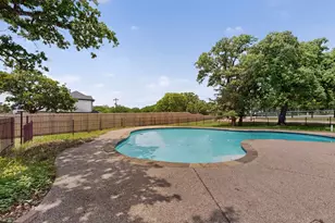 1880 Houston Rd, Burleson, TX 76028 - Photo 16