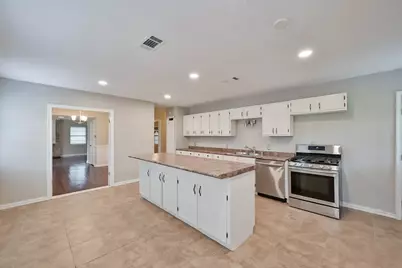 1122 W Park Row Drive, Arlington, TX 76013 - Photo 14