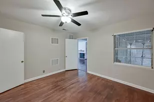 1122 W Park Row Dr, Arlington, TX 76013 - Photo 28