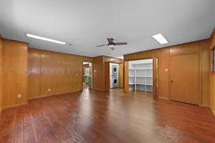223 N Crest St, Lancaster, TX 75146 - Photo 16