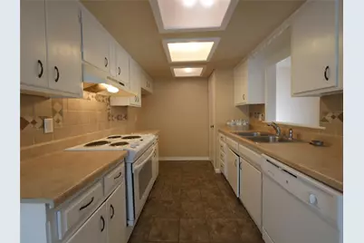 2702 Shawn Drive, Denison, TX 75020 - Photo 8