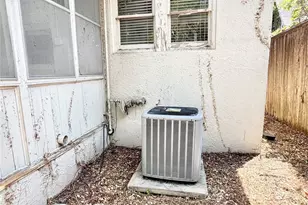 6147 Richmond Ave, Dallas, TX 75214 - Photo 24