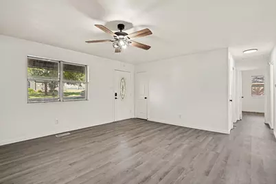 4305 Lucero Drive, Granbury, TX 76048 - Photo 4