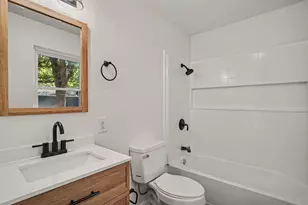 4305 Lucero Dr, Granbury, TX 76048 - Photo 14