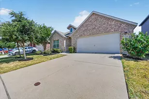 2136 Erika Ln, Forney, TX 75126 - Photo 2