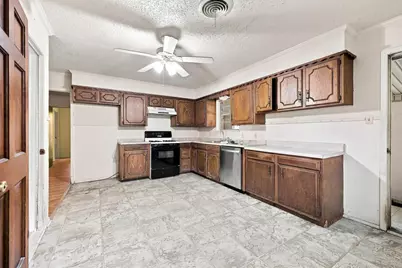 503 N College Street, Whitesboro, TX 76273 - Photo 12