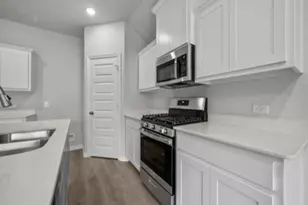 553 Hickory Ridge, Van Alstyne, TX 75495 - Photo 16