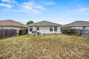 1344 Castle Ridge Rd, Fort Worth, TX 76140 - Photo 24